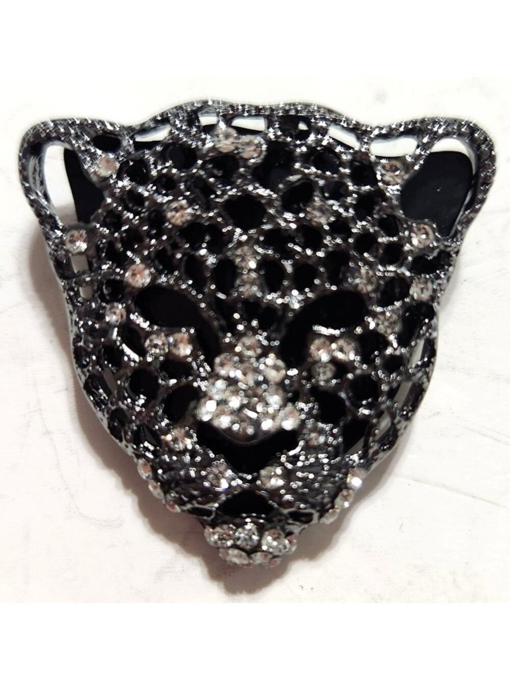 Rhinestone Leopard Head Brooch Pin With Black & Silver-Tone Accents Elegant Anim